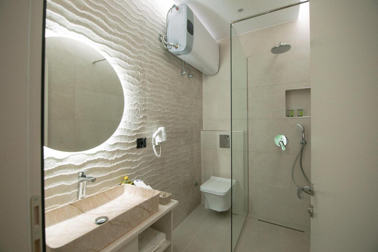Boulevard Boutique Aparthotel Korce Exterior photo